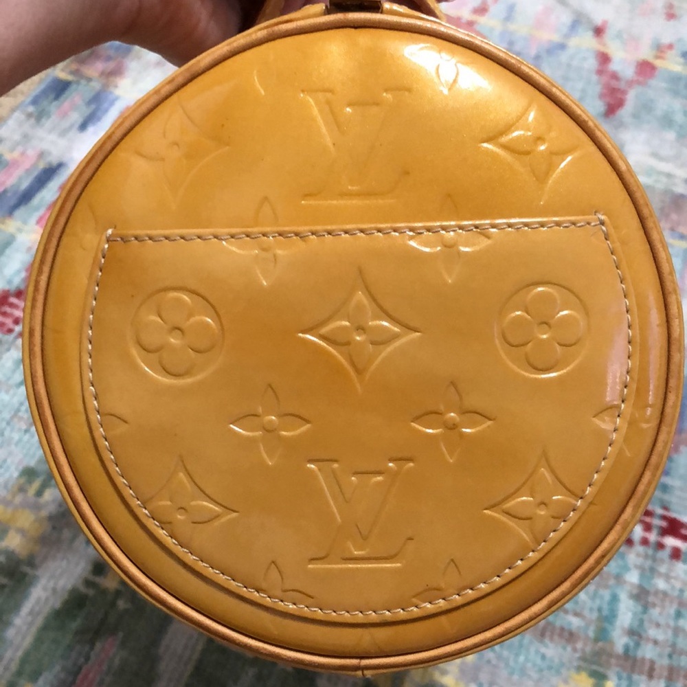 Louis Vuitton Bedford in Monogram Vernis and Vachetta Leather - Picture 14 of 16
